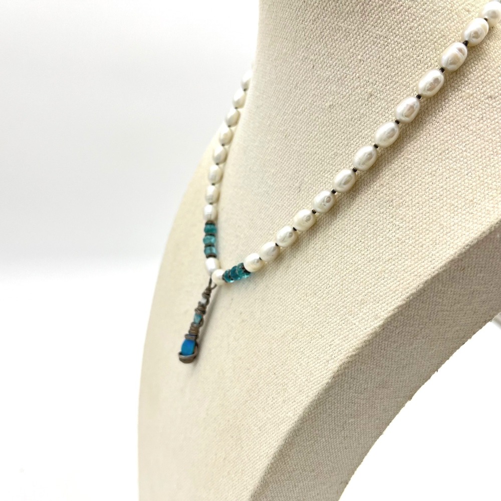 Faux Pearl Necklace Teal Beads Wire Wrapped Color Shift Pendant 16in - Picture 4 of 7
